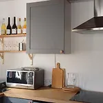 Pensjonat Karadi Vendeghaz Háromhuta